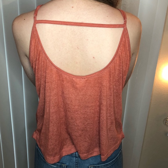 Tank - Picture 2 of 5